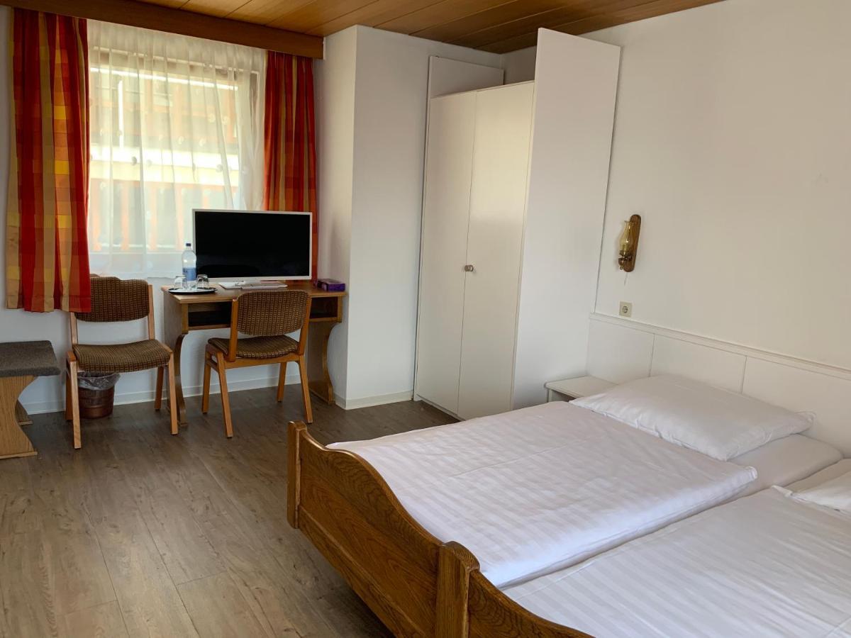 Gasthof Zum Baeren Asperg Luaran gambar